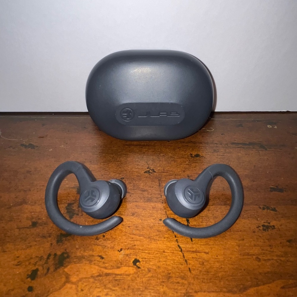JLab JBuds Air Sport Earbuds Black Wireless Charging Case EUC